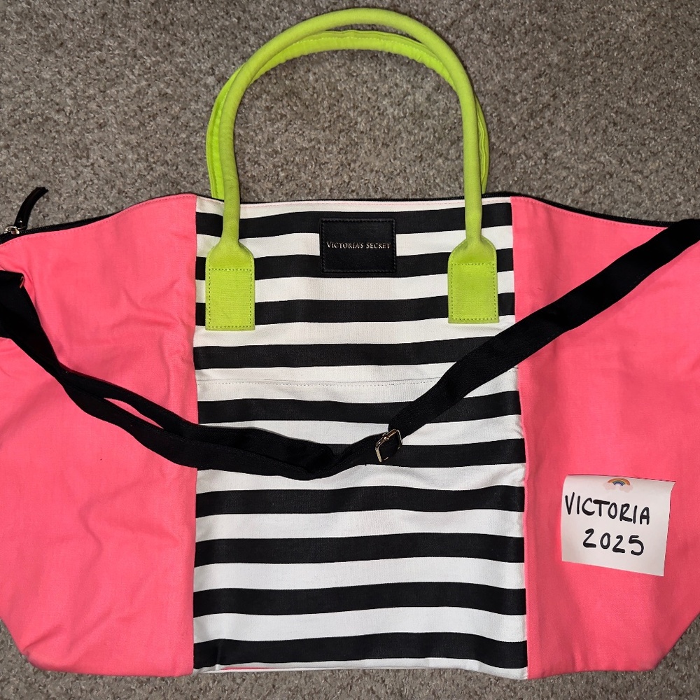 VICTORIA'S SECRET PINK TRAVEL BAG